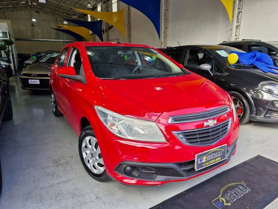 CHEVROLET ONIX 1.0 MPFI LT 8V FLEX 4P MANUAL CHEVROLET ONIX 1.0 MPFI LT 8V FLEX 4P MANUAL